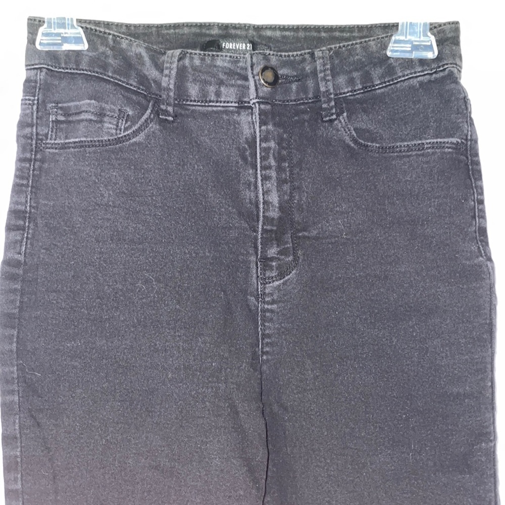 High waisted jeans